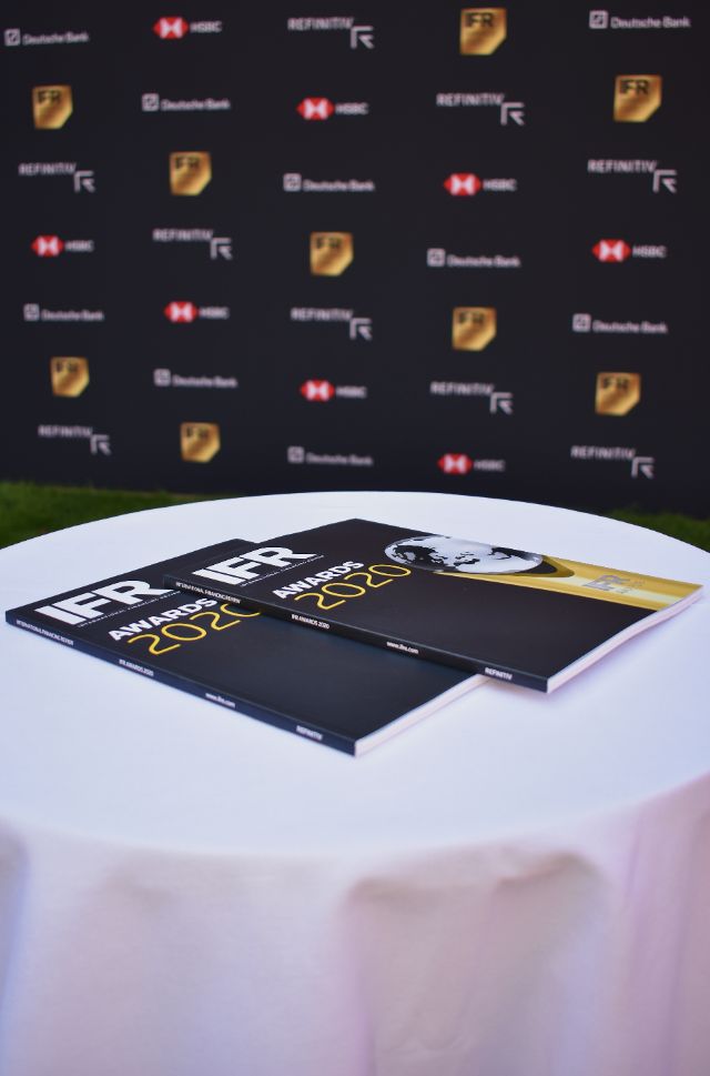 ifr mag on table